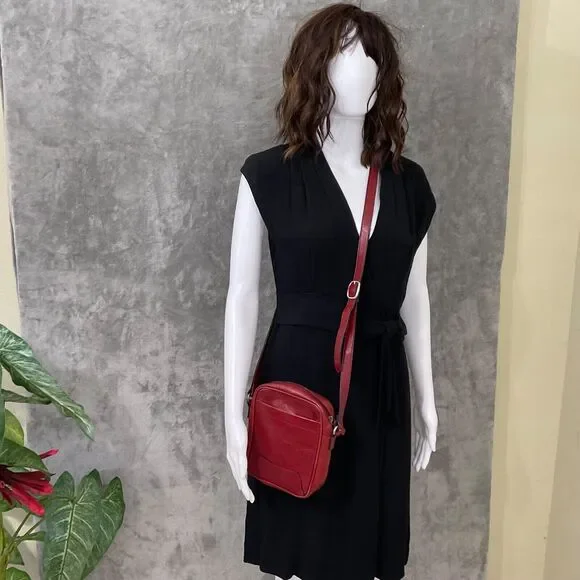 WILSONS LEATHER Pelle Studio Red Leather Bag Crossbody Purse - Picture 4 of 16